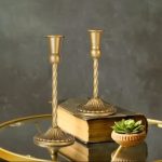 Chandelier en fer forgé style ancien doré