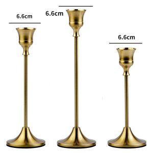 Lustre Doré en Fer Forgé, inspiration florale Tulipe