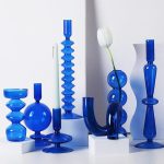 Bougeoir en verre bleu, design raffiné et moderne