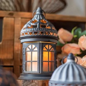 Lanterne rétro en fer forgé, design élégant