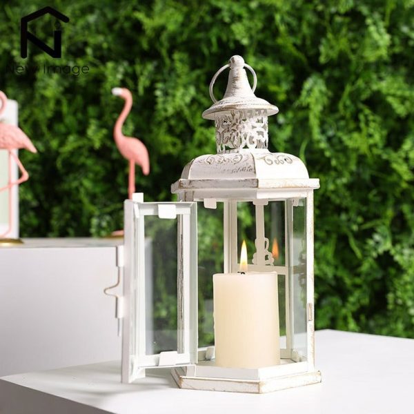 Lanterne blanche en métal pour ambiance festive