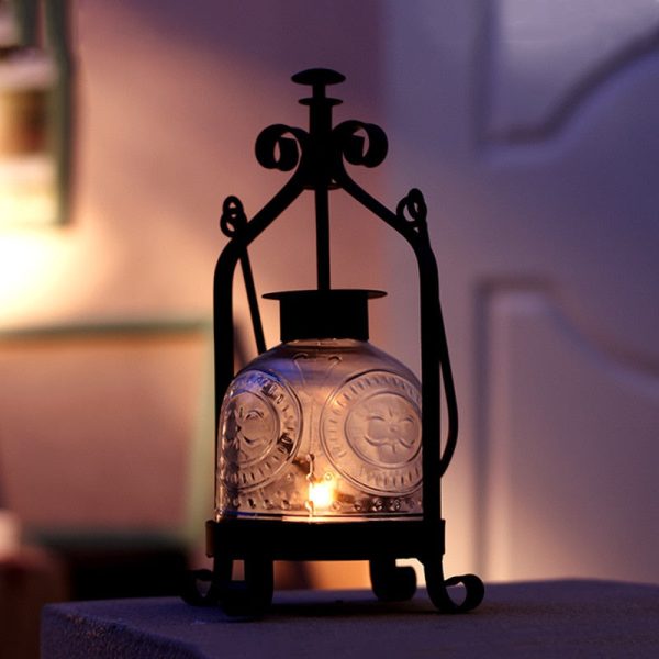 Lanterne décorative en métal noir