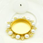 Bougeoir Doré élégant avec décor en perles
