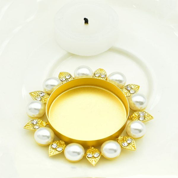 Bougeoir Doré élégant avec décor en perles
