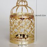 Lanterne avec motifs raffinés, parfaite pour l'éclairage d'ambiance