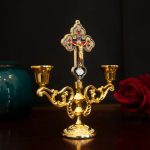 Bougeoir en fonte au design élégant