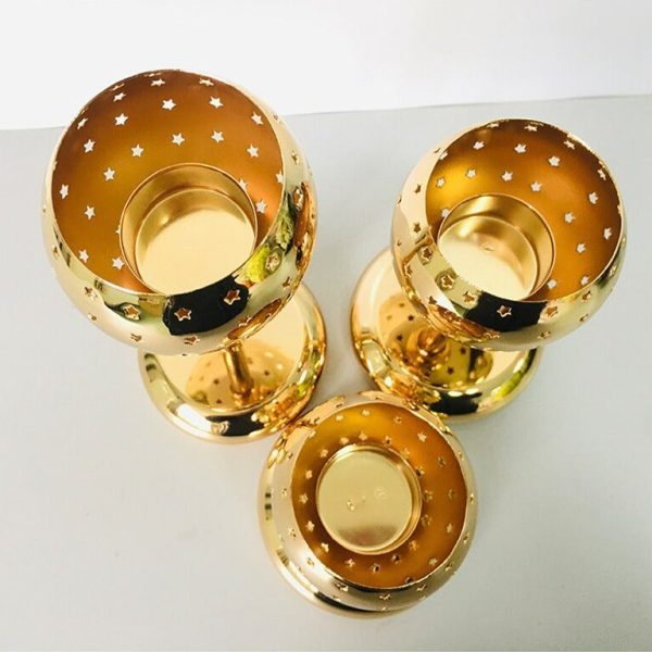 Photophore en métal doré, accessoire décoratif élégant