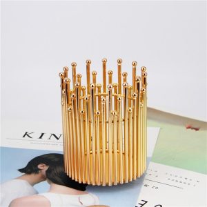 Accessoire décoratif doré pour ambiance chaleureuse