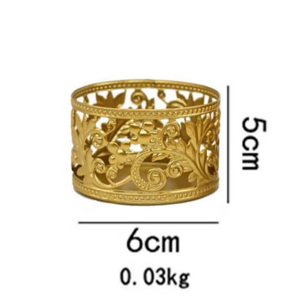 Photophore élégant doré, parfait pour embellir votre intérieur