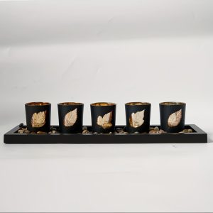 Élégant photophore noir, décoré de feuilles dorées