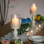 Photophore en verre élégant, base blanche