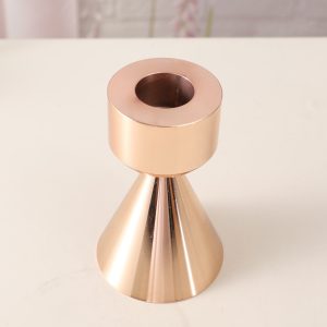 Porte chandelle en rose gold en métal fer forgé