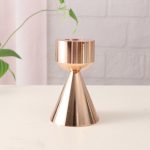 Porte bougie élégant en fonte de couleur rose gold