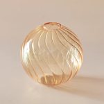 Vase en verre, style contemporain et épuré