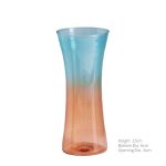 Vase design en verre, décor bord de mer