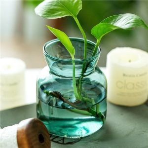 Vase en verre inspiré des couleurs marines