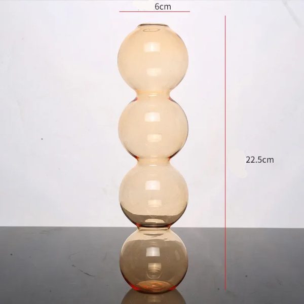 Vase en verre boule pour embellir votre espace